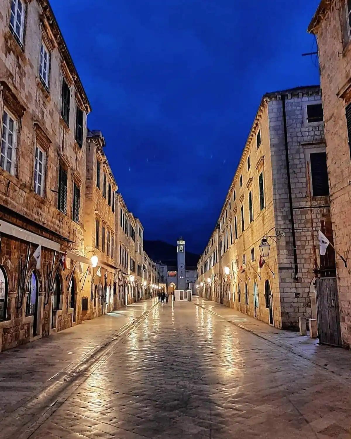Cozy With Street View Apartman Dubrovnik